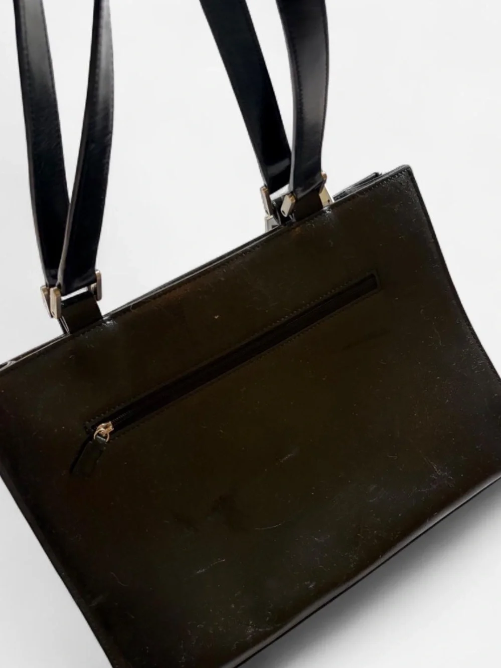 Guy Laroche Leather Shoulder Bag <3